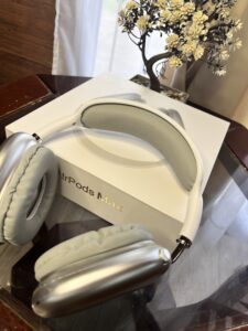 AirPods MAX